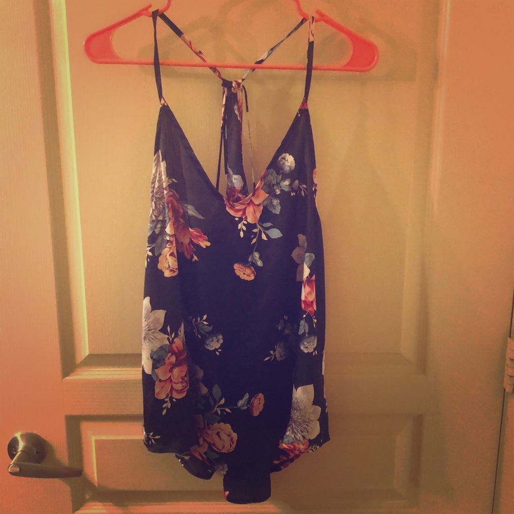 Navy floral tank